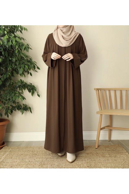 عباية جود بتفاصيل أنيقة وحزام خصر (بني) 4064