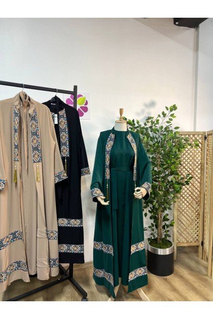 عباية العنود المطرزة اسود 1478