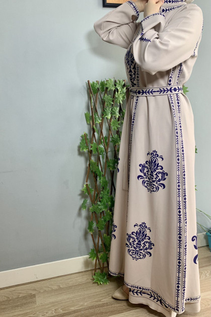 عباية اريج لون ( ابيض وازرق)