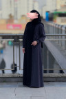 طقم عباية ايلا مع الحجاب (اسود)