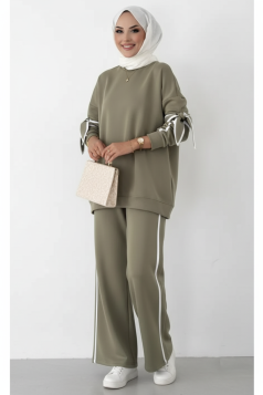 طقم لوسي العملي (هاكي)