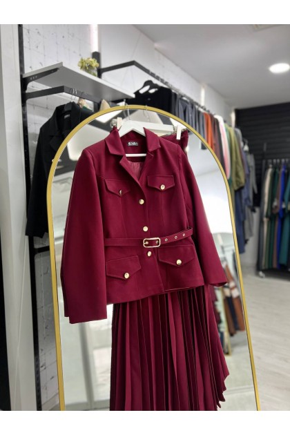 طقم تيا المناسب لموسم الصيف (خمري )