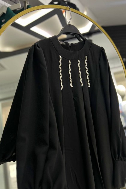 عباية اتيان المميزه بالكرستال المناسبه لموسم الصيف العملية (الاسود  )