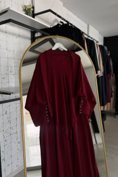 طقم عباية العقله العملي مع حجاب  (خمري )