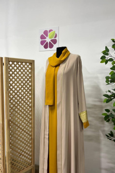 طقم عباية المهرة 3 قطع مع الشيلة بيج