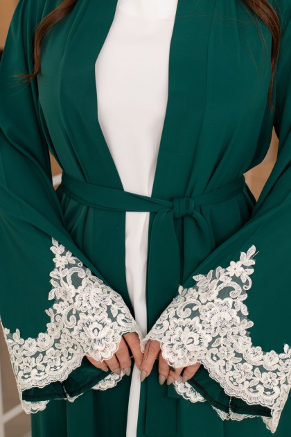 عباية لجين الرسمية المزينه بالدانتيل الصيفية (زمرد)1656