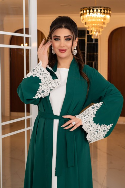 عباية لجين الرسمية المزينه بالدانتيل الصيفية (زمرد)1656