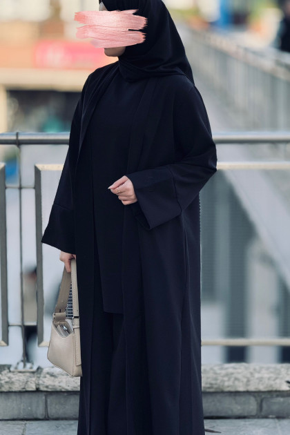 طقم يقين  ، مناسب لجميع المواسم ، لون اسود